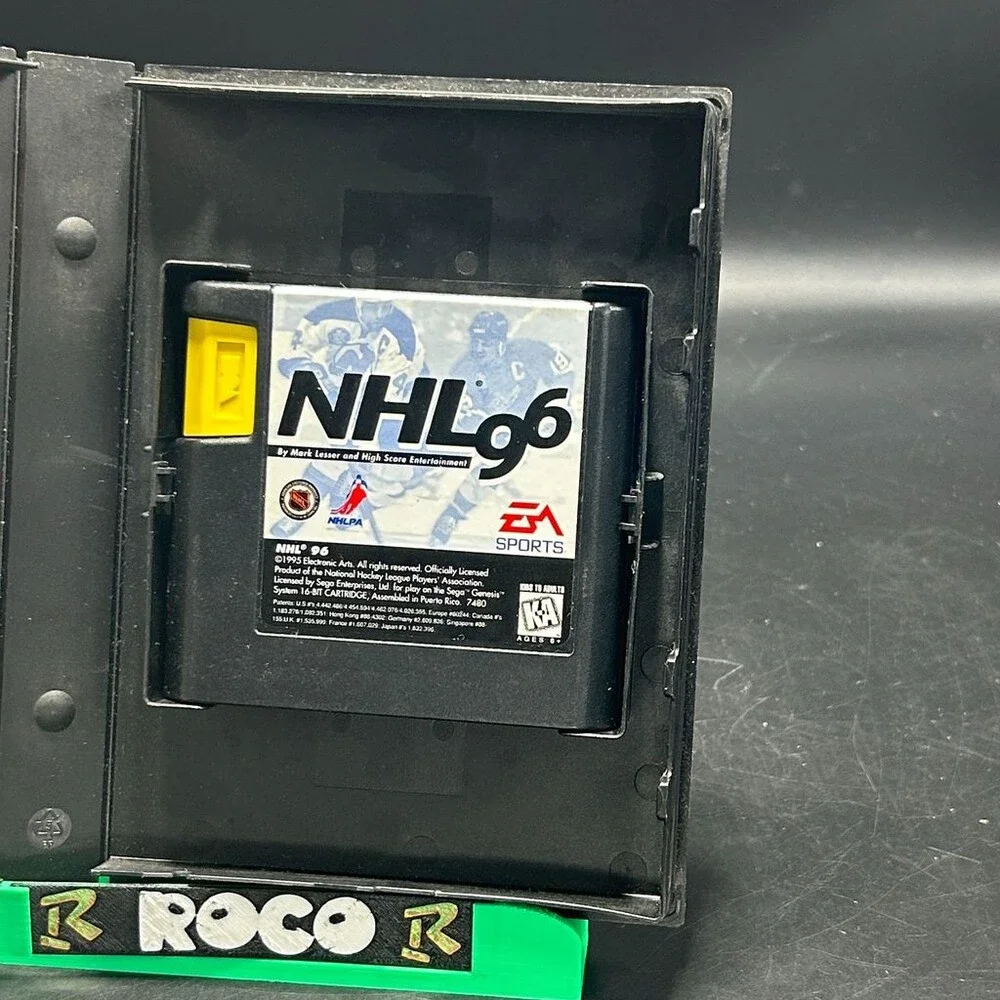 NHL 96 GEN EA Sports 16-Bit (Sega Genesis, 1995) Complete W/ Manual